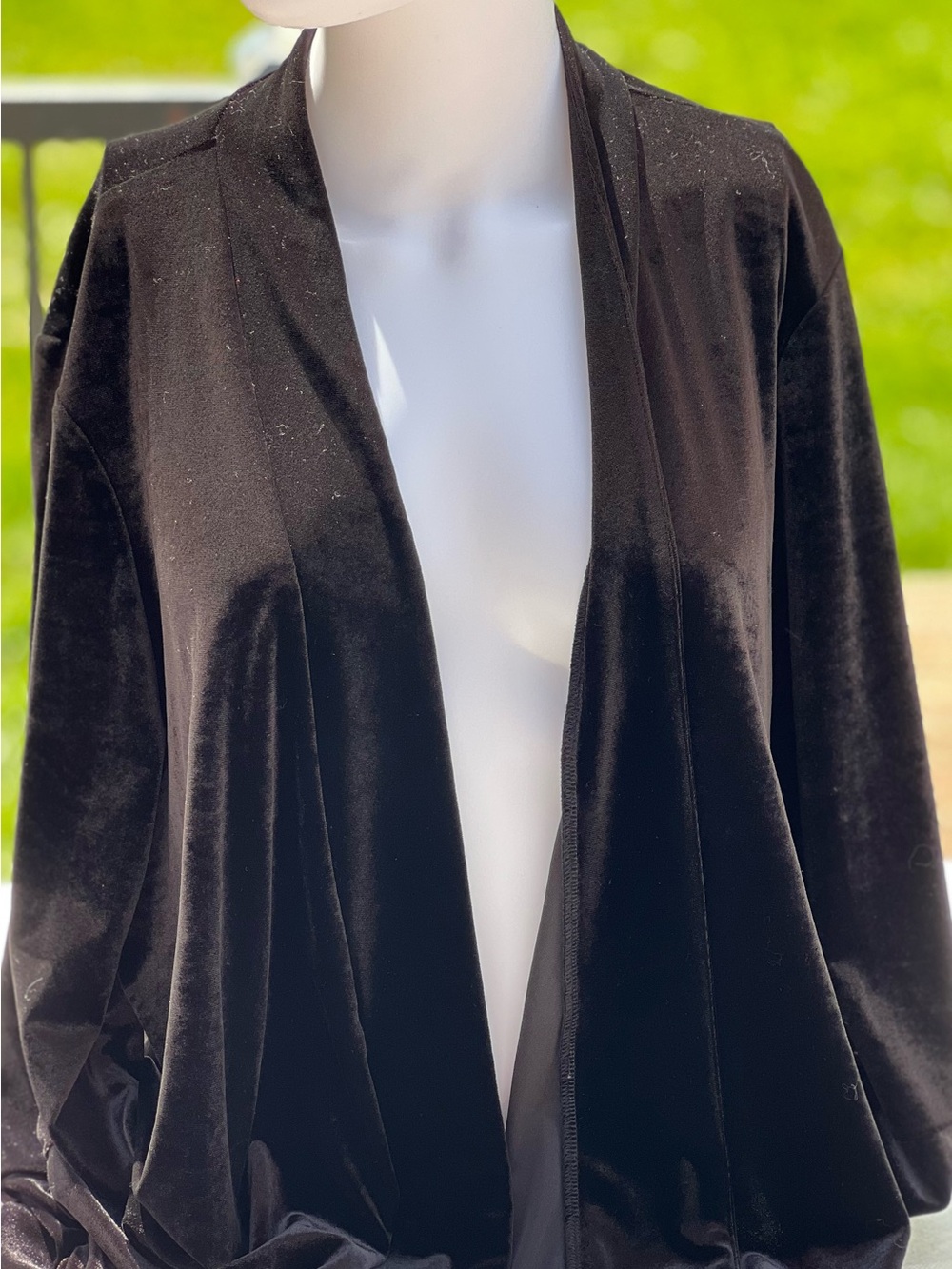 GNW Black Velvet Draped Open-Front Blazer. Size 1X.